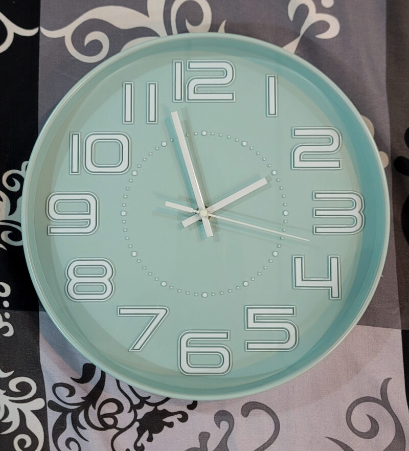 Modern Minimalist Wall Clock – Sea Green, 12-Inch Silent Quartz Movement - Image 2